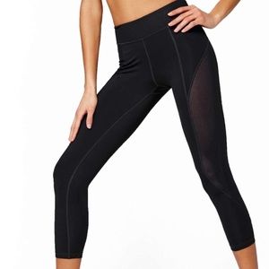 Ivy Park • S • Black Crop Leggings Mesh Inset